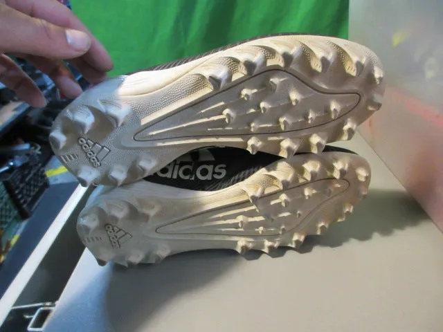 Used Adidas Size 5.5  Cleats