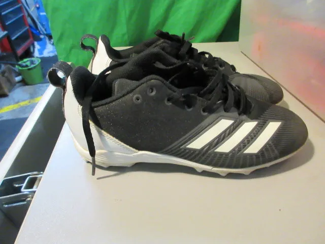 Used Adidas Size 5.5  Cleats